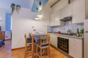 Ferrara Station Essential Apartment with parking